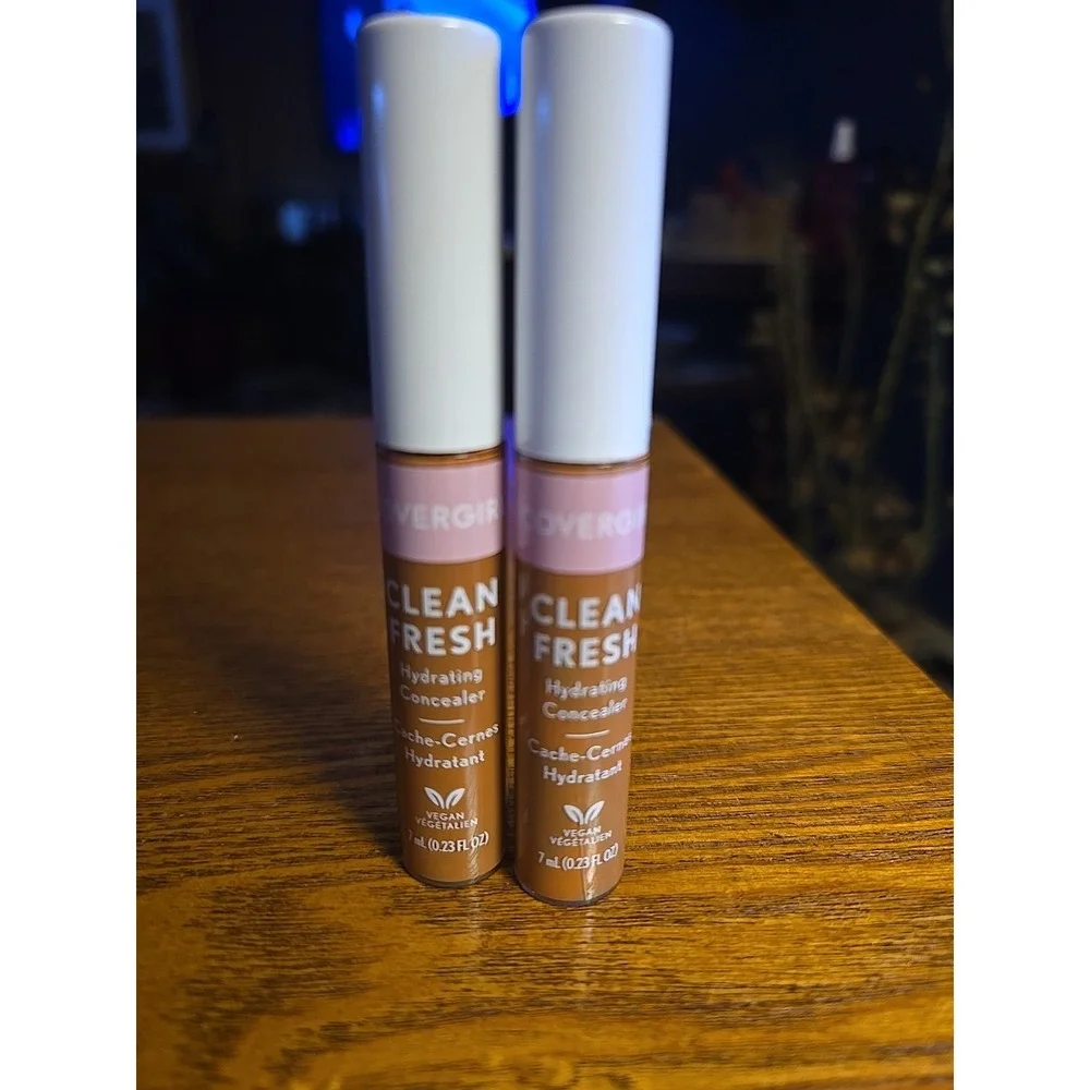 COVERGIRL Clean Fresh Hydrating Concealer (7ml/0.23 fl oz)~#430 Deep Dark 2 Pack